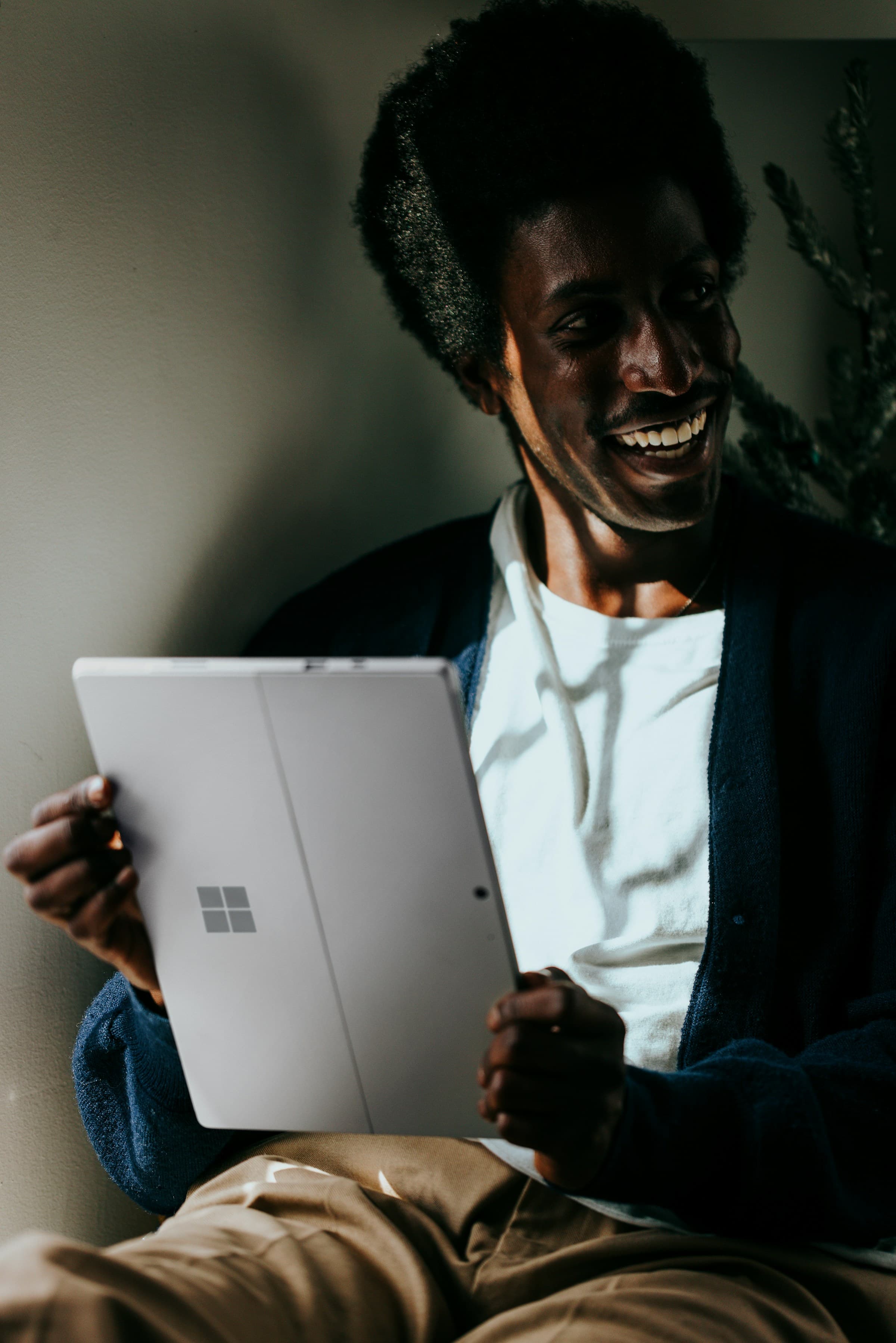 Person mit Laptop
